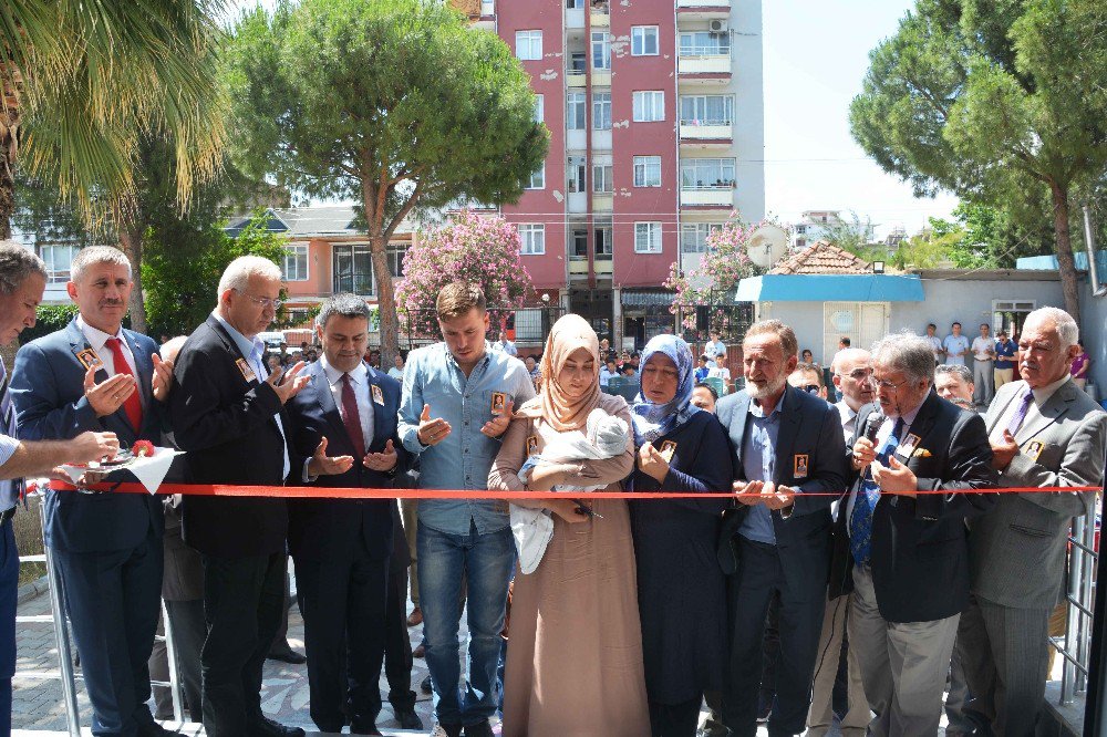 Şehidin İsminin Verildiği Törende Duygu Dolu Anlar
