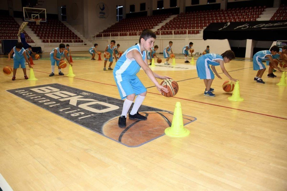 Aliağa Belediyesi Yaz Spor Okullarına Kayıtlar Başlıyor