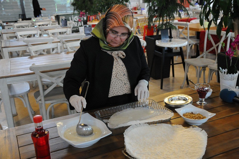 Saray Tatlısı ‘Güllaç’ Sadece Ramazan Ayında Tüketiliyor