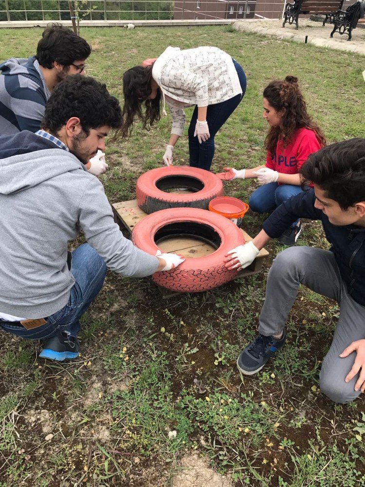 Beü’lü Öğrencilerden Vatandaşlara Çağrı