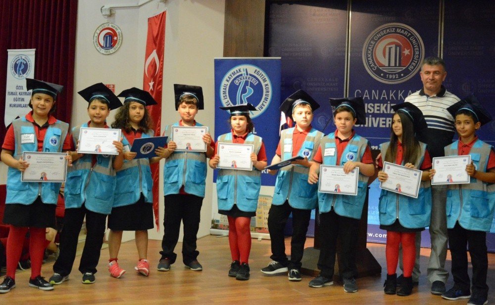 Çomü’nün İlk Çocuk Üniversitesi Öğrencileri Mezun Oldu