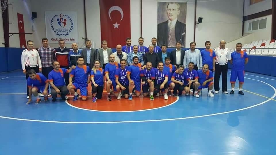 Develi Kurumlar Arası Voleybol Turnuvası Sona Erdi