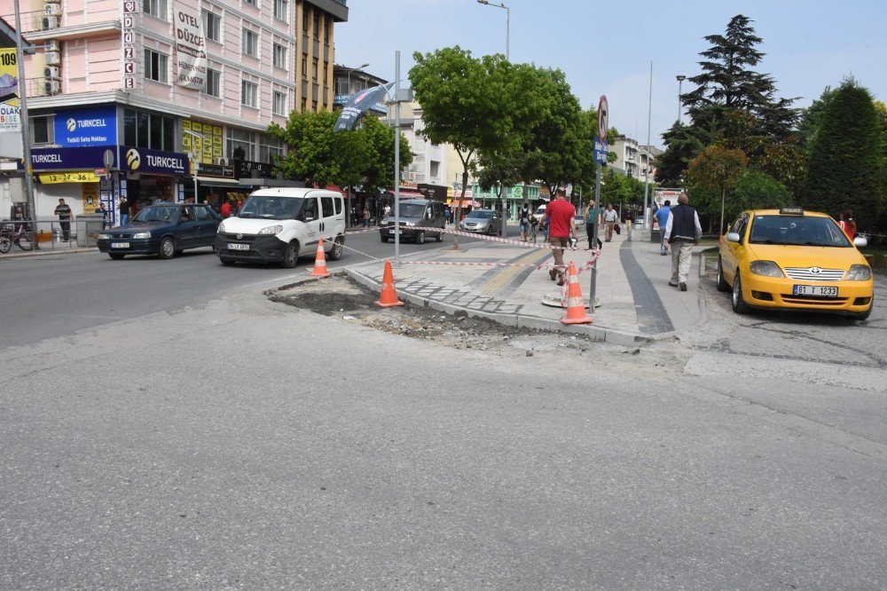 Güzergahlar Trafiğe Hazır Hale Getirildi