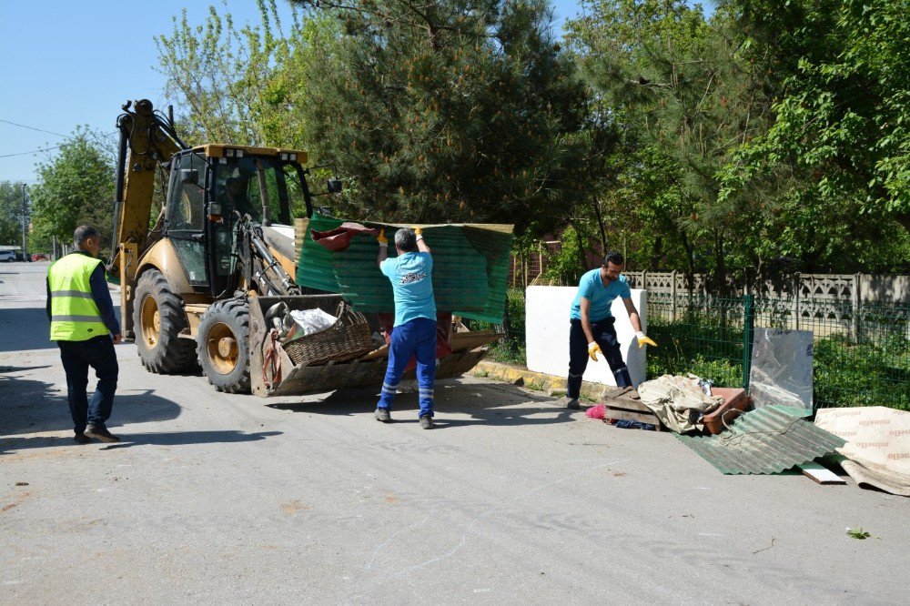 Kartepe’de Çevre Ve Görsel Kirliliğe İzin Verilmiyor