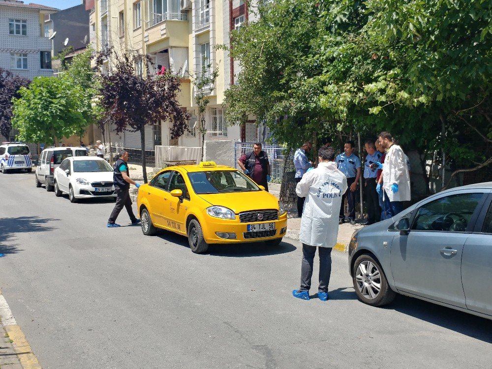 Bağcılar’da Bankayı Soymaya Çalışan Şüpheli Ölü Bulundu