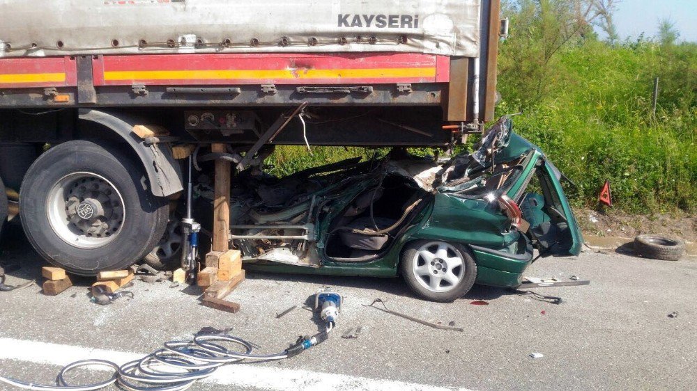 Sakarya’da Feci Kaza: 1 Ölü