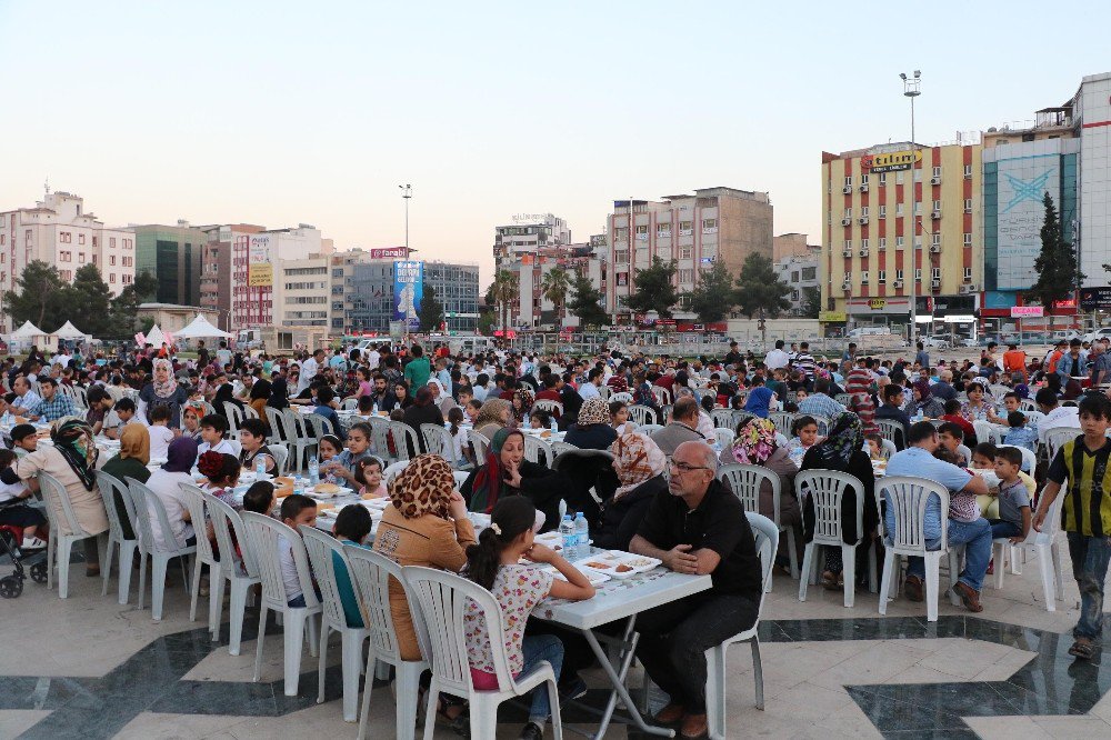 Şehit Aileleri Ve Gaziler, Haliliye Sofrasında Buluştu