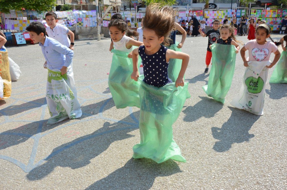 Bütün Yılın Yorgunluğunu Festivalle Attılar