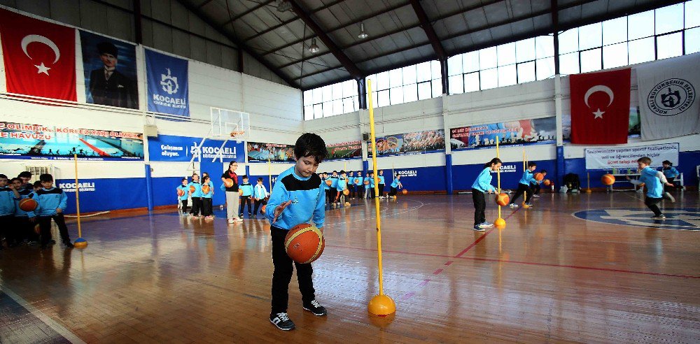 Ücretsiz Spor Okulları Yaz Sezonunda Da Devam Edecek