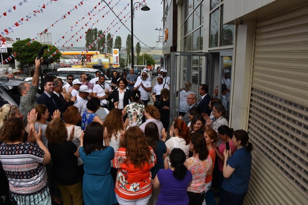 Tekirdağ Uluslararası 53. Kiraz Festivali Coşkuyla Başladı