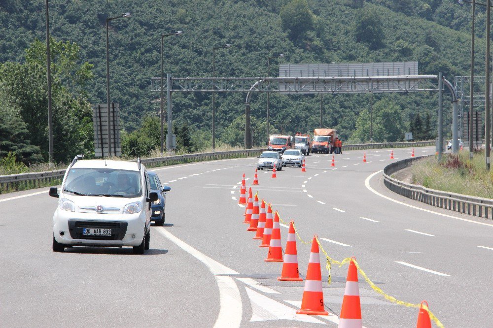 Tem Otoyolu Trafiğe Kapandı