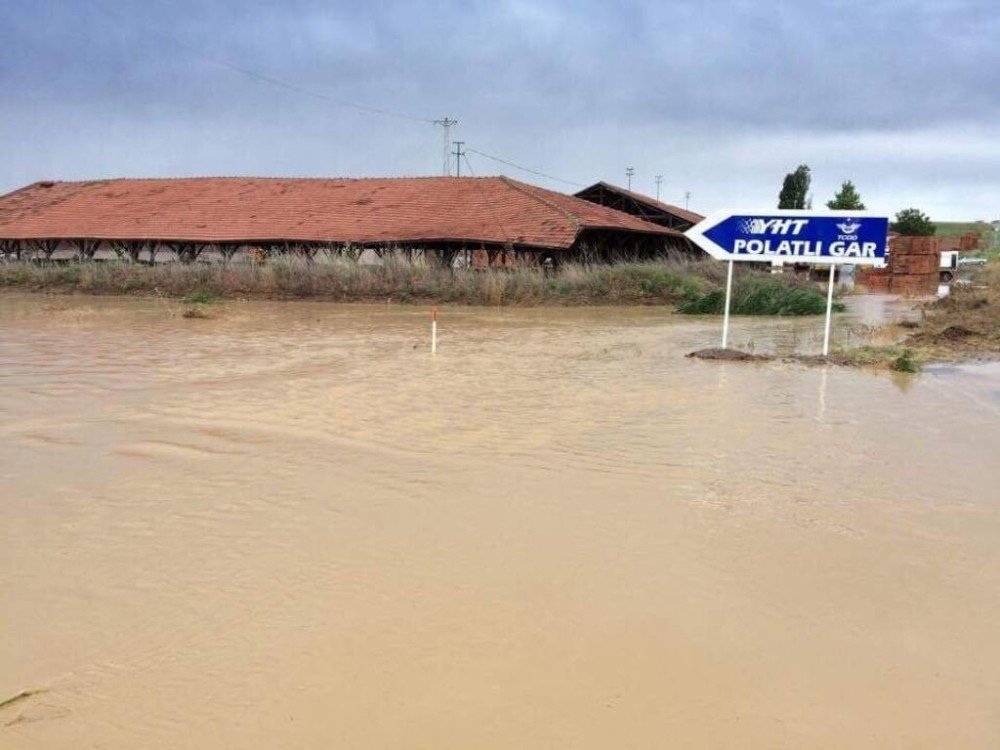 Başkent’te Sel Felaketi