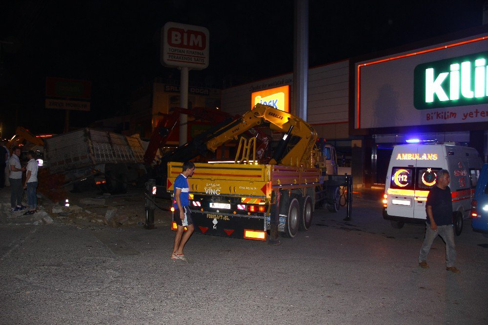 Balıkesir’de Zincirleme Kaza 9 Yaralı