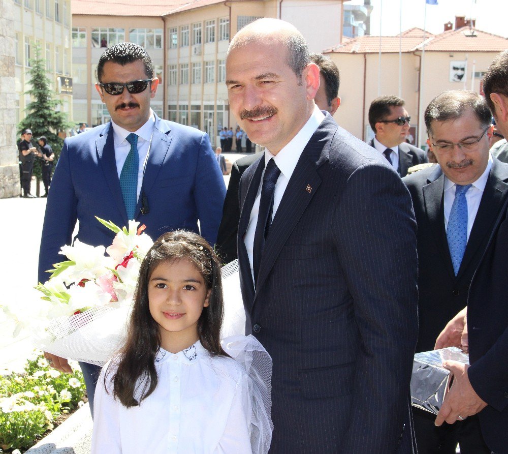 Soylu Pkk’nın Tehdidine Gülüp Geçti