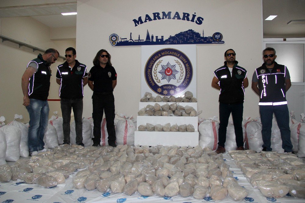 1 Ton Eroinin Yolculuğu Pakistan’da Başlamış