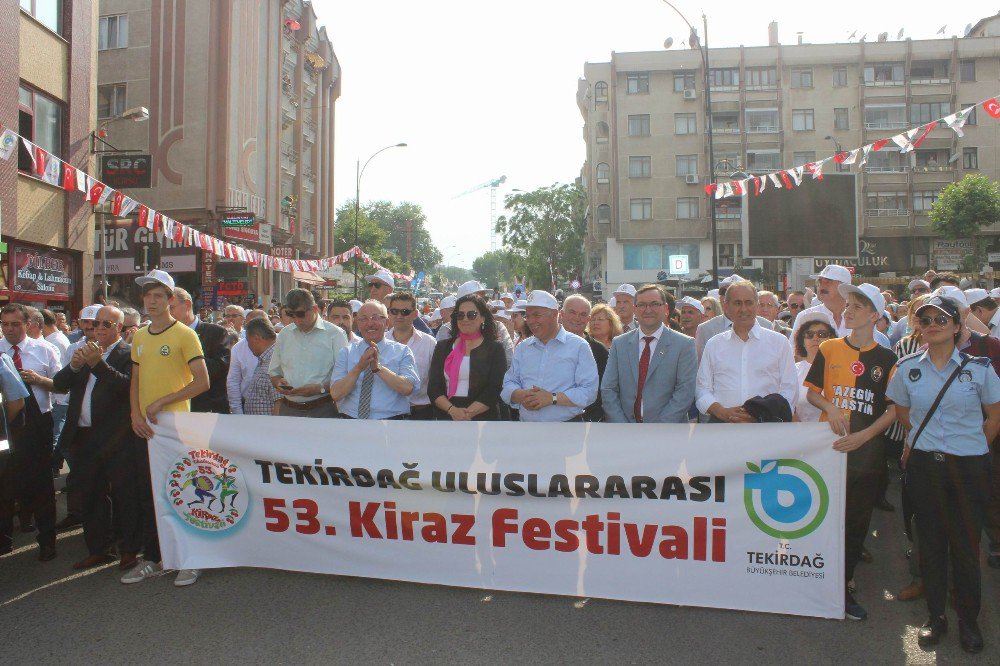 53. Uluslararası Tekirdağ Kiraz Festivali’nin Ateşi Yakıldı