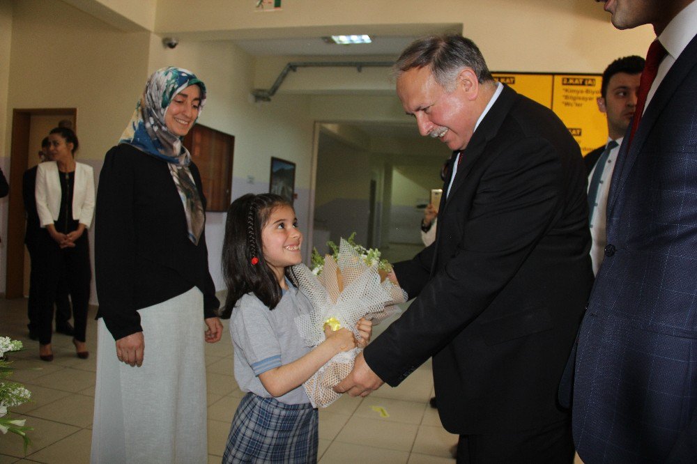 İlköğretim Okulu 3. Sınıf Öğrencisi Nurseda’nın Nobel Hayali