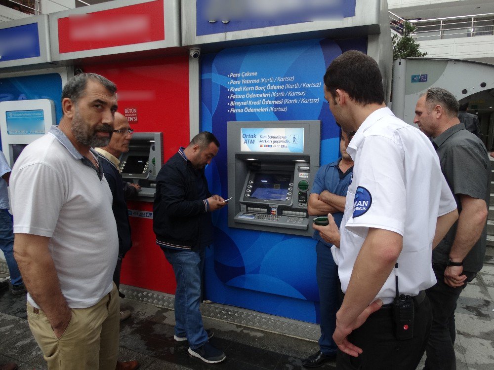 Kartı Geri Vermeyen Atm’den Kopyalama Düzeneği Çıktı