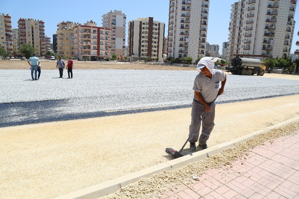 Mezitli’ye Yeni Semt Pazarı Yapılıyor