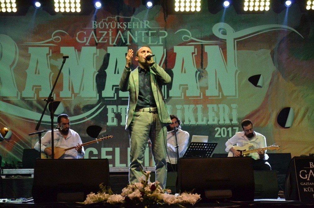 Ramazan Etkinliklerinde Ömer Karaoğlu Konseri