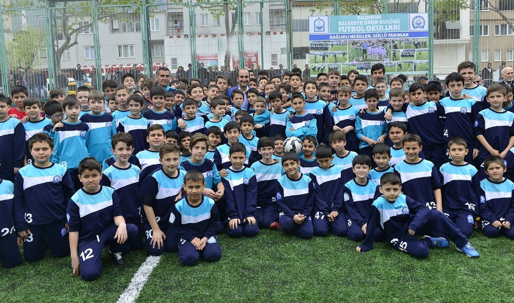 Futbolun Yeni Yıldızları Yıldırım’da Yetişecek