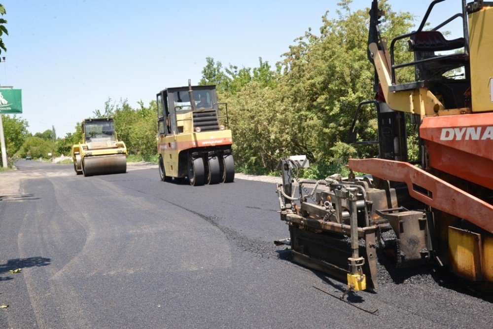 Hisarcık İle Hacılar Arasında Asfalt Çalışması Başladı