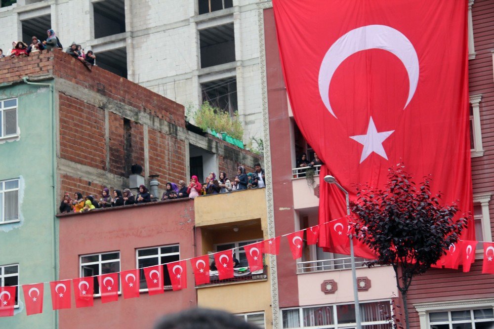 Giresunlu Şehit Son Yolculuğuna Uğurlandı