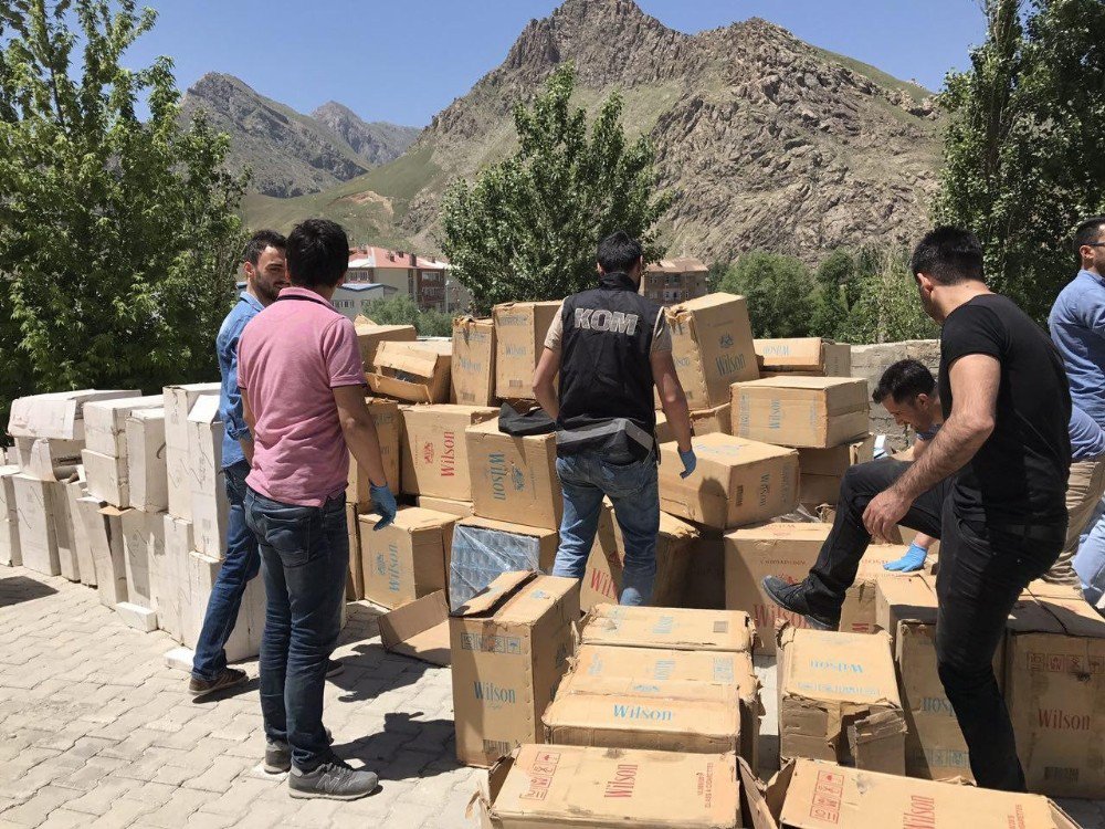 Hakkari’de 67 Bin 500 Paket Kaçak Sigara Ele Geçirildi