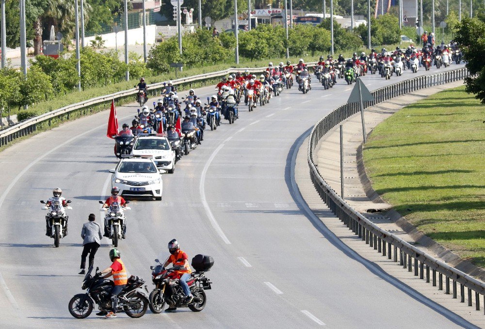 Jandarma Ve Gönüllü Motosikletlilerin Muhteşem Korteji Sona Erdi