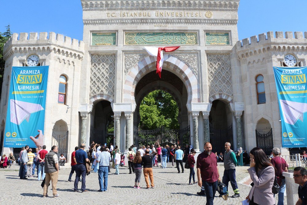 Bu Sınav Da 1 Yıl Ertelenen Hayallere Sahne Oldu