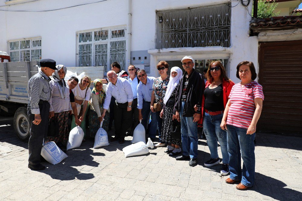 Menteşe’de 30 Ton Kireç Dağıtıldı