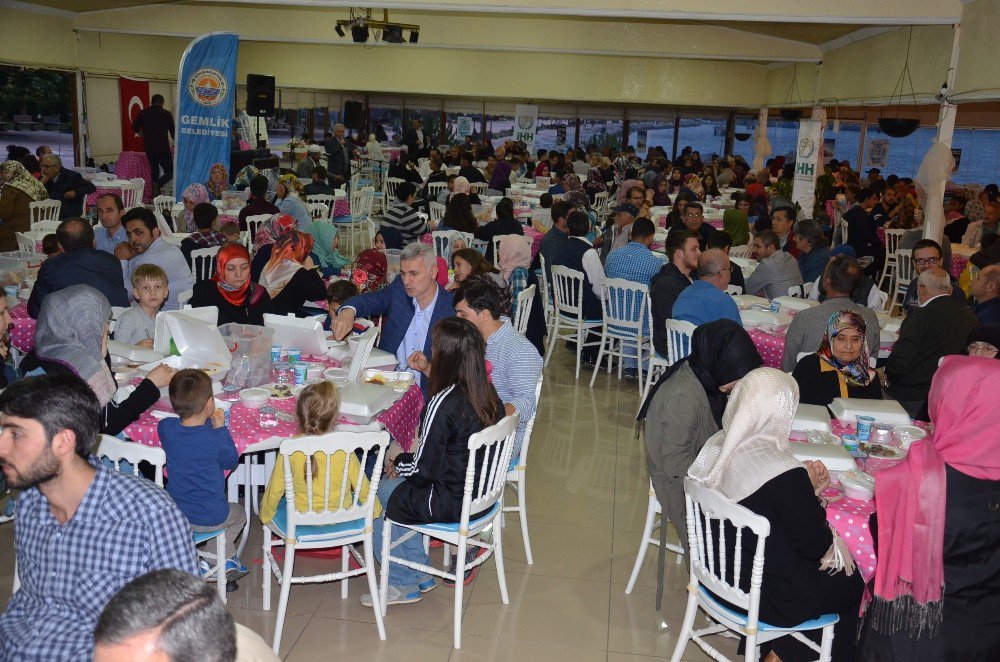 Yetim Gülerse Programına Yoğun İlgi