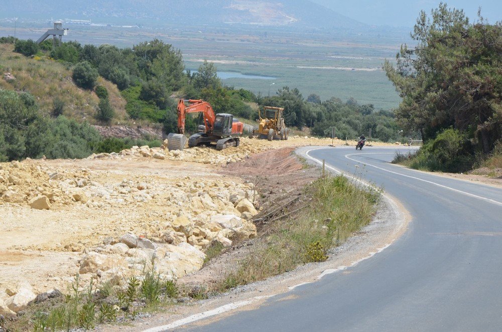 Güllük Karayolunda Çalışmalar Yeniden Başladı