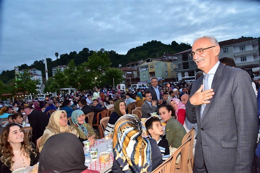 Başkan Yılmaz: "Bu Birliktelik Karşısında Hiç Bir Güç Duramaz"