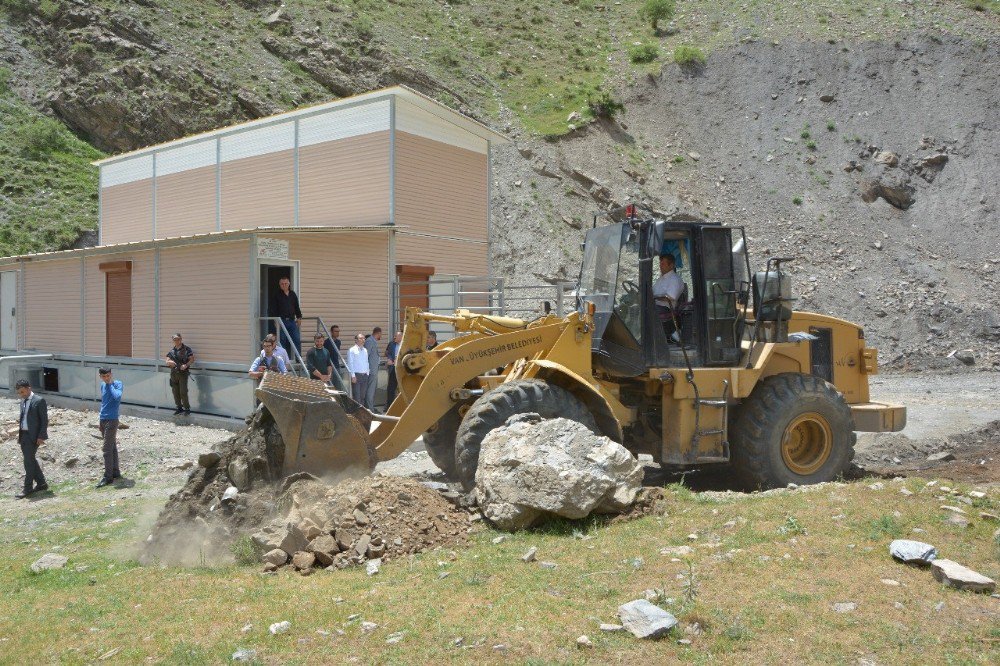 Çatak’ın İlk Mezbahanesi Açıldı