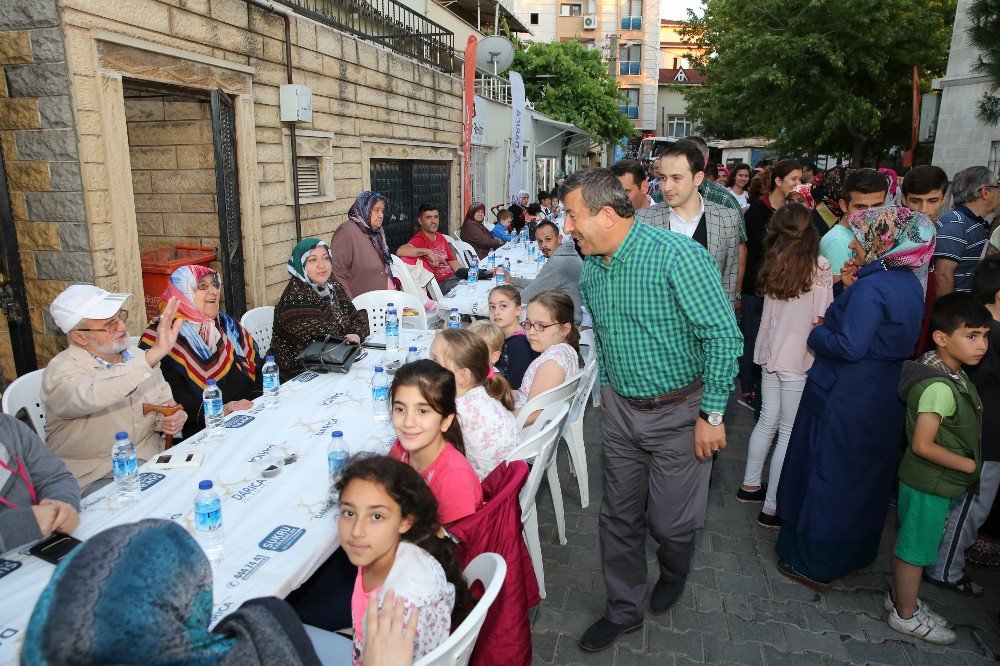 Darıcalılar Ramazan Sevincini Birlikte Paylaşıyor