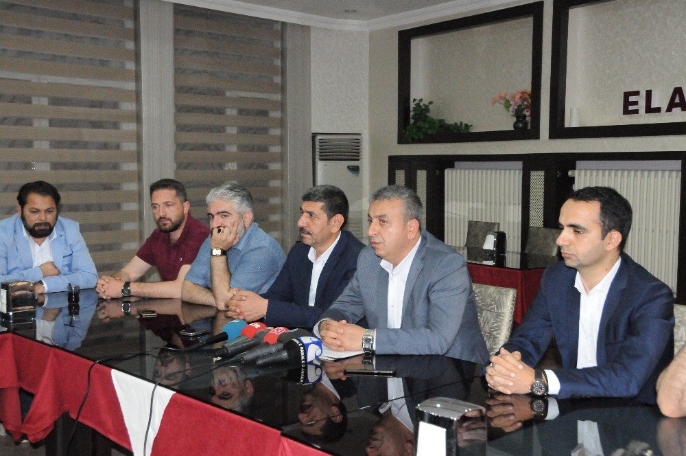 Elazığspor Başkanı Sedat Karataş İstifa Etti