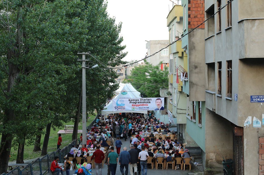 Tok: “İlkadım’da Dev Eserler Yapılıyor”