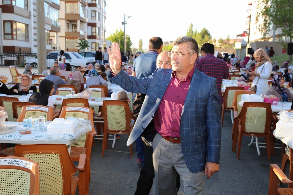 Niğde’de Mahalle İftarları Devam Ediyor