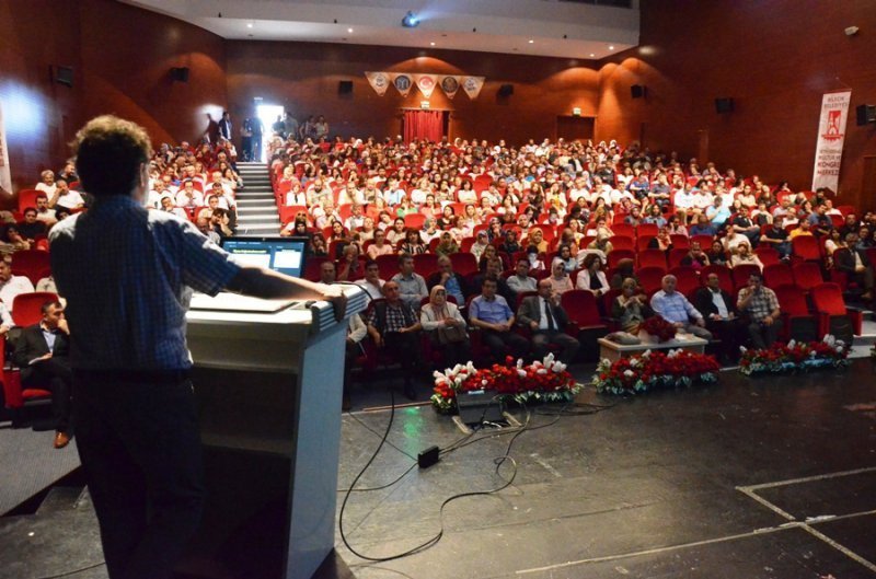 Öğretmenlere "Ölçme Değerlendirme Ve Alternatif Soru Teknikleri" Konulu Seminer