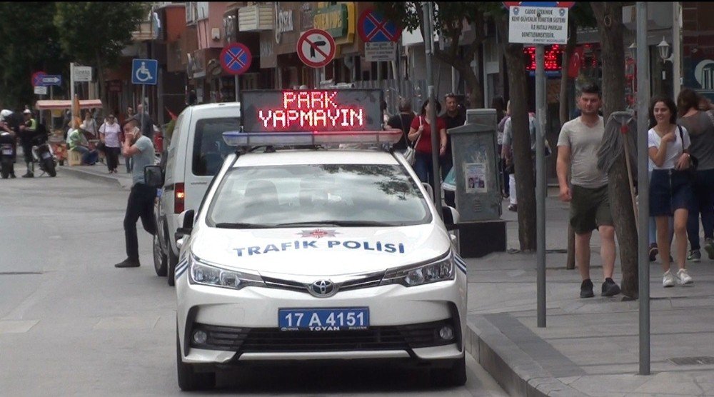 Trafik Ekipleri Park Uygulamalarında Yoğun Mesai Harcıyor