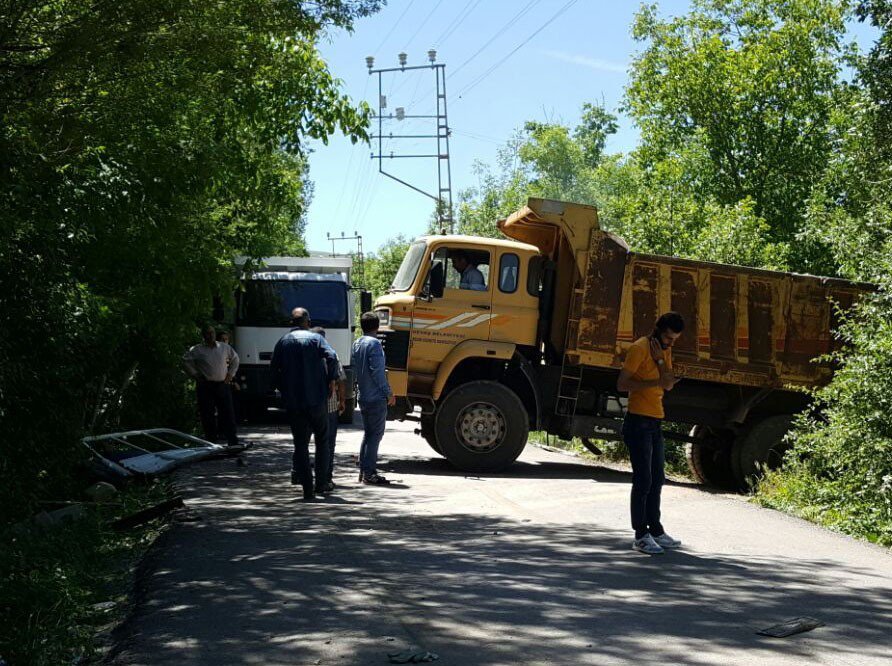 Gevaş’ta Trafik Kazası Ucuz Atlatıldı