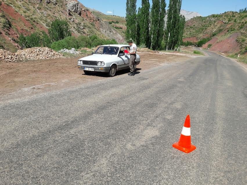 Jandarmadan Sürücülere ‘Ceza’ Yerine ‘Hediye’