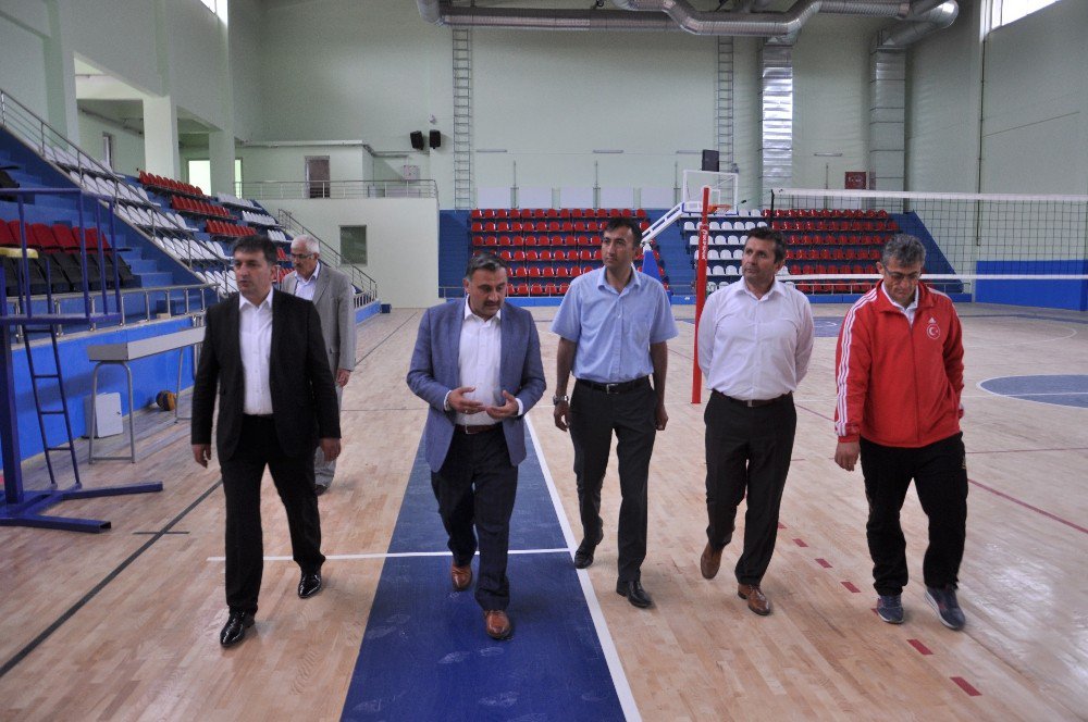 Develi’de Yeni Spor Salonu Yapımında Sona Gelindi