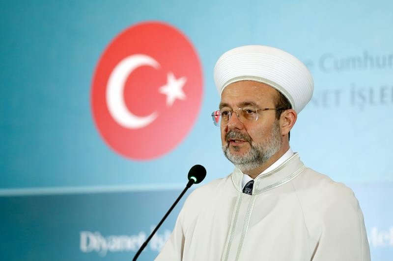 Türkiye’de Bulunan Göçmen Alimler Diyanet’in İftar Sofrasında Buluştu