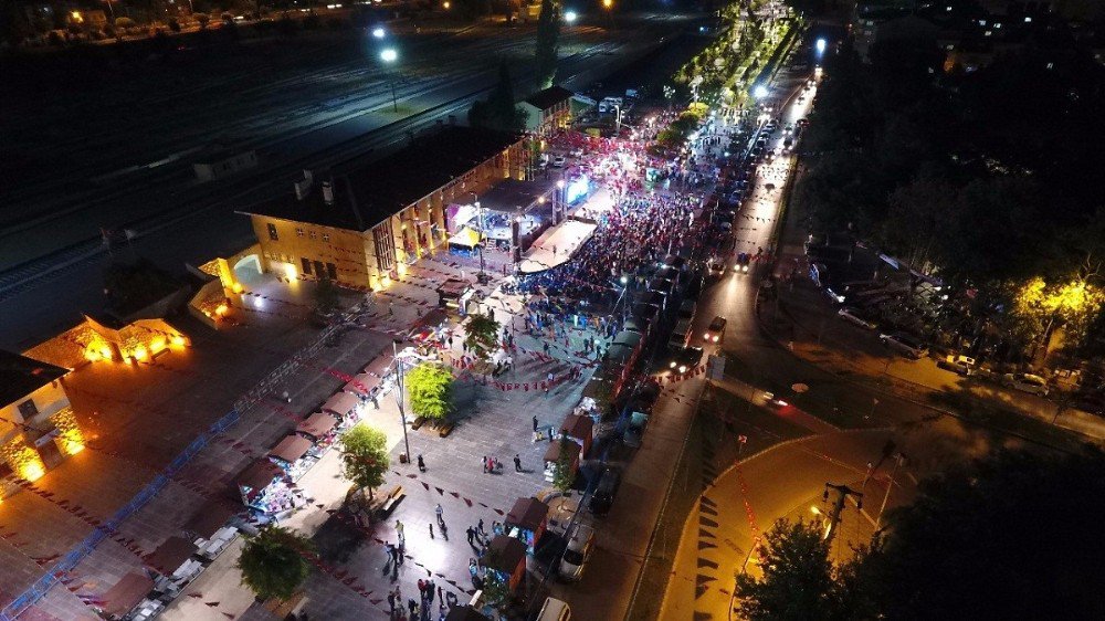 Gaziantep’te 500 Yıllık Ramazan Geleneği Olan Baklava Alayı Canlandırılacak