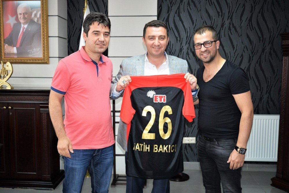 Eskişehirspor Taraftarından Başkan Bakıcı’ya Teşekkür Ziyareti