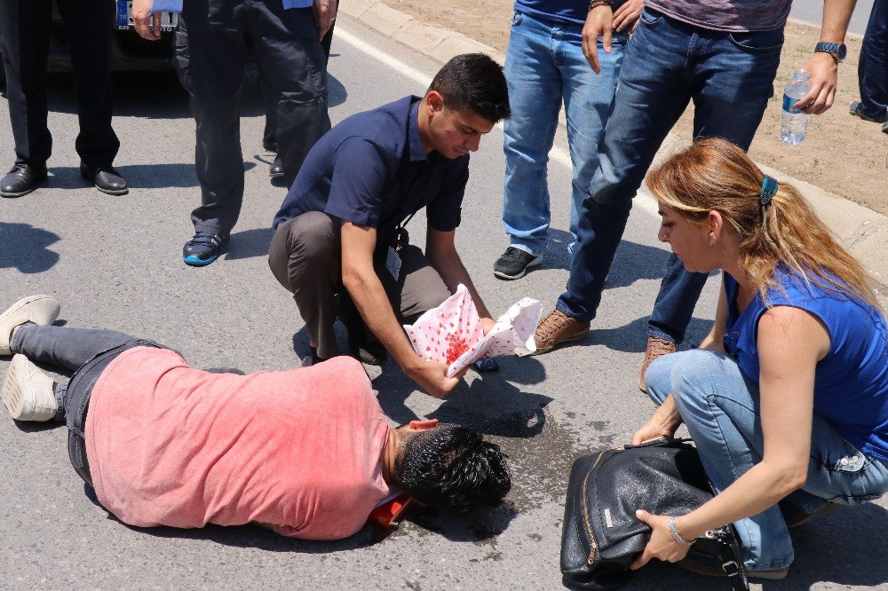 Eşi İle Tartışan Adam Kendini Aracın Önüne Attı