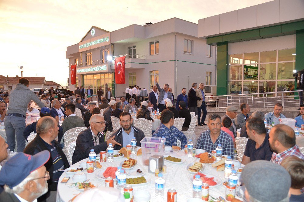 Kayseri Şeker İftar Sofrası Yenipazar’da Kuruldu