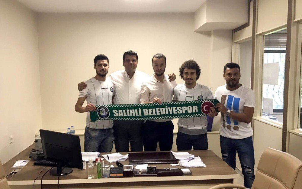 Salihli Belediyespor’dan Transfer Yağmuru